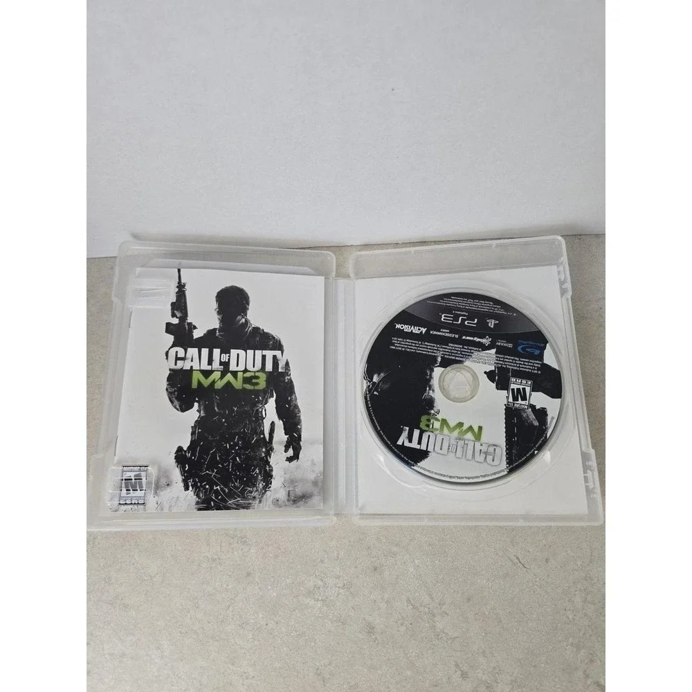 Call of Duty Modern Warfare 3 MW3 Sony PS3 PlayStation 3 Game with Manual